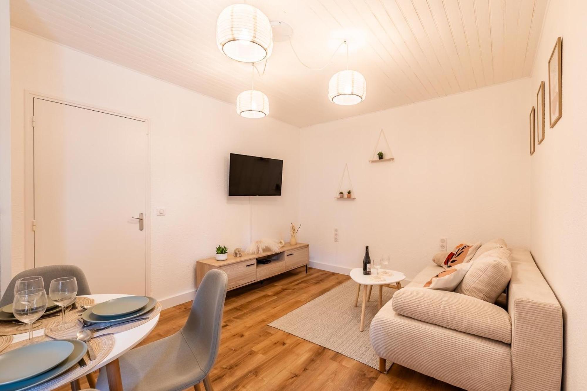 Apartament T2 Climatise Proche De Montpellier Avec Parking Public ! Saint-Georges-dʼOrques Zewnętrze zdjęcie